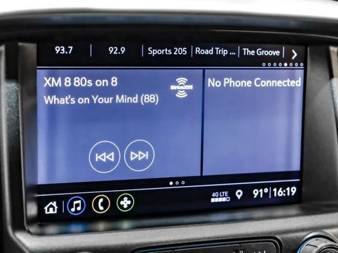 Used 2020 Chevrolet Colorado LT w/ Safety Package RWD image 27