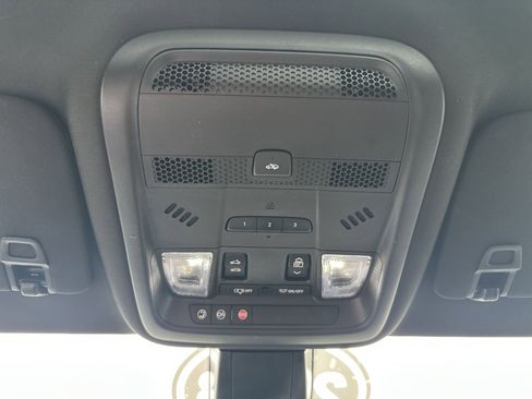 Certified 2023 Cadillac XT6 Premium Luxury AWD/4WD image 38