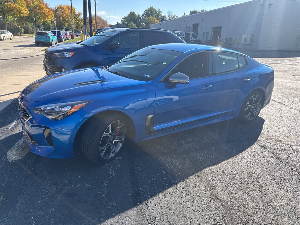 Used 2018 Kia Stinger GT AWD/4WD image 2