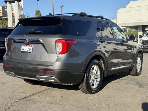 Certified 2023 Ford Explorer XLT w/ Equipment Group 202A image 7