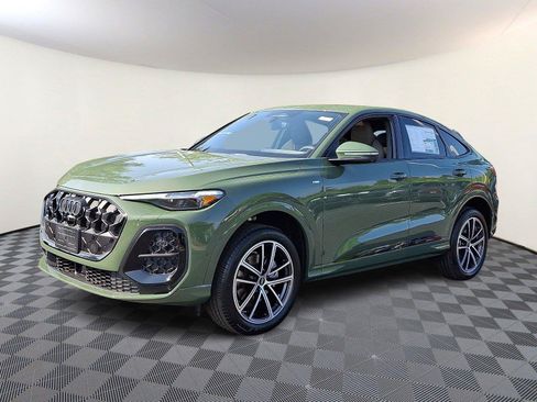 Certified 2026 Audi Q5 Prestige AWD/4WD image 3