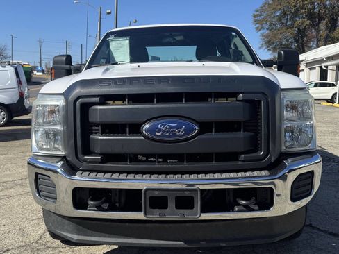 Used 2015 Ford F250 XL w/ Power Equipment Group image 5