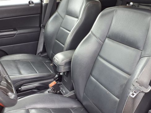 Used 2015 Jeep Patriot High Altitude image 4