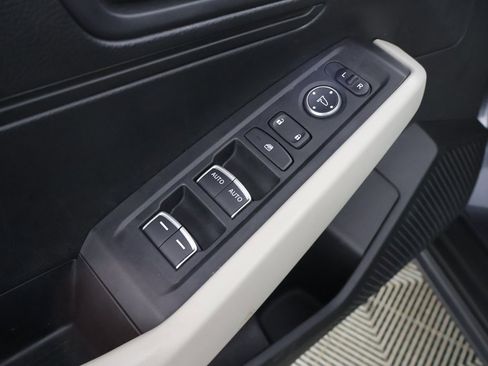 Used 2025 Honda Accord LX image 32