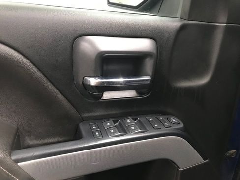 Used 2017 Chevrolet Silverado 1500 LT w/ All Star Edition image 10