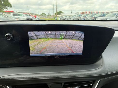 Used 2025 Buick Encore GX Preferred FWD image 18