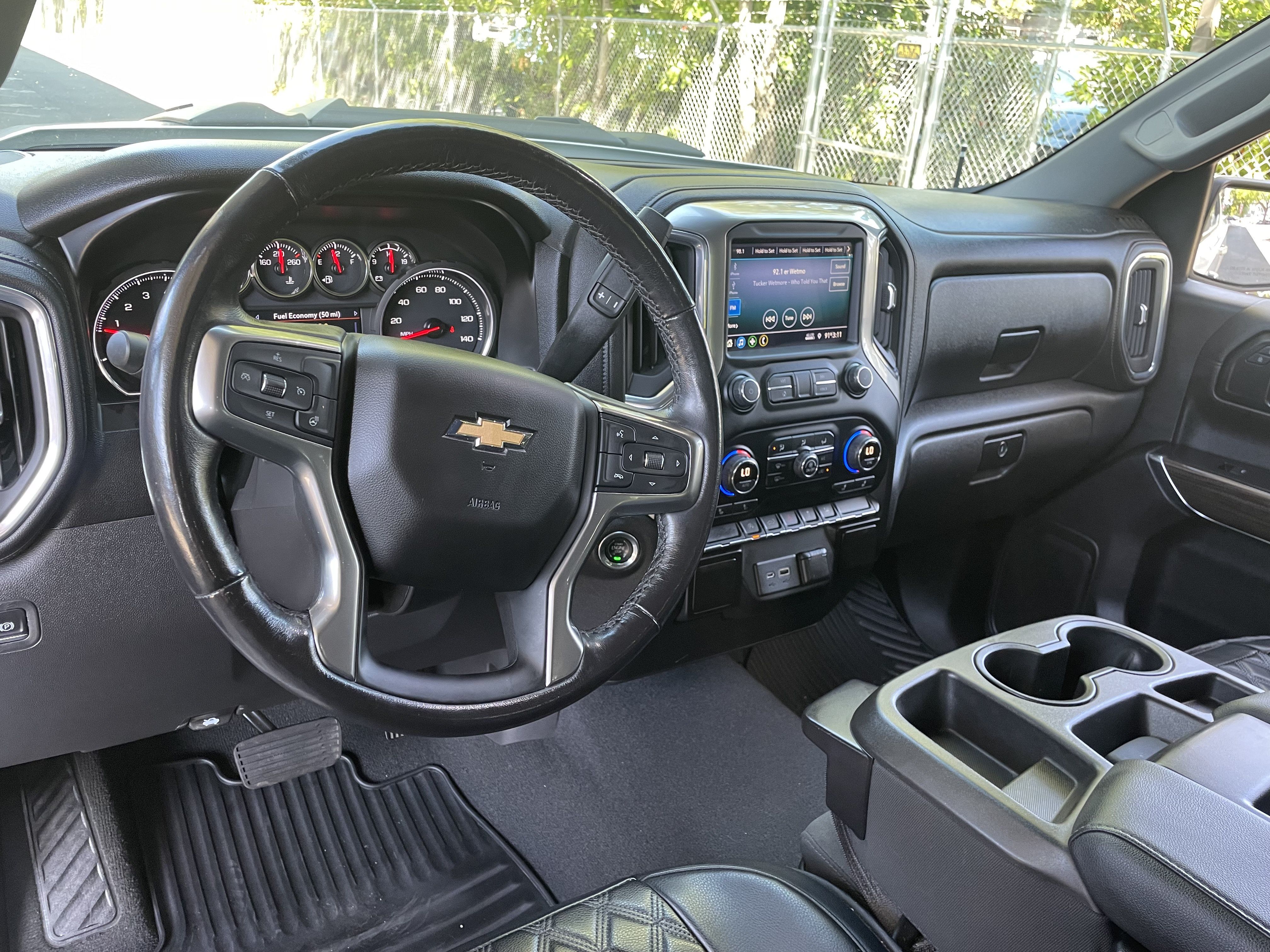 Used 2020 Chevrolet Silverado 1500 LT w/ All-Star Edition RWD image 11