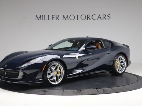 Certified 2020 Ferrari 812 Superfast RWD image 2