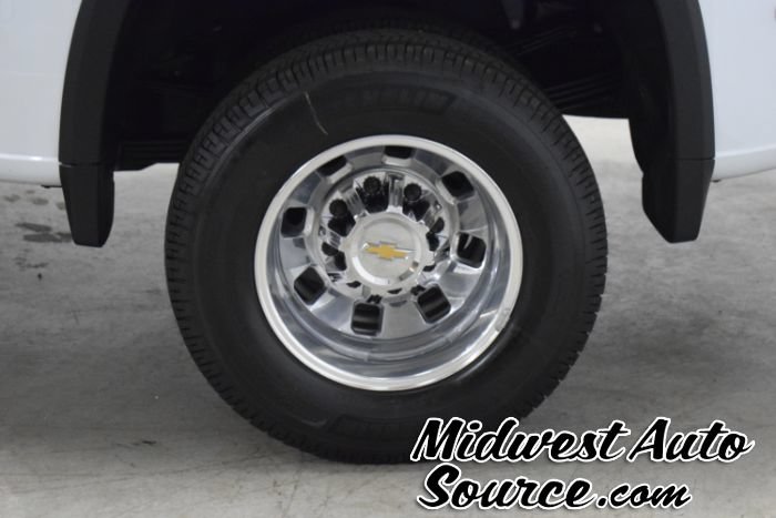 Used 2026 Chevrolet Silverado 3500 High Country w/ High Country Premium Package AWD/4WD image 8