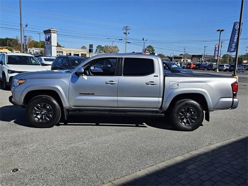 Used 2023 Toyota Tacoma SR5 image 4