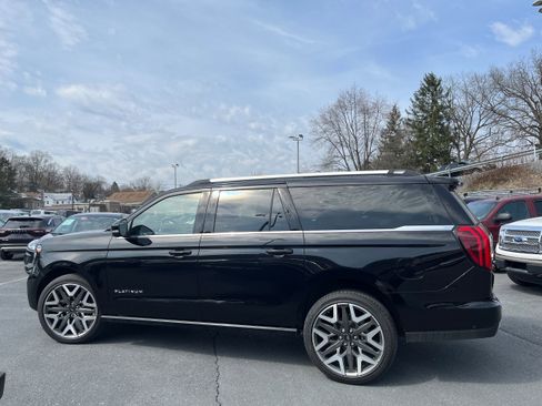 Used 2025 Ford Expedition Max Platinum w/ Platinum Ultimate Package image 6