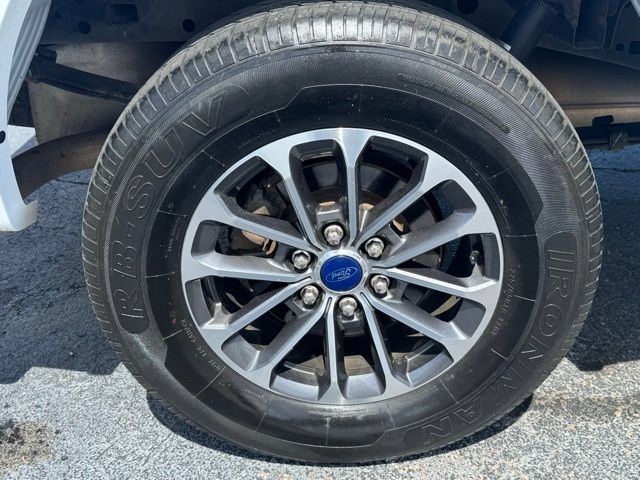 Used 2020 Ford F150 XLT w/ Equipment Group 302A Luxury AWD/4WD image 6