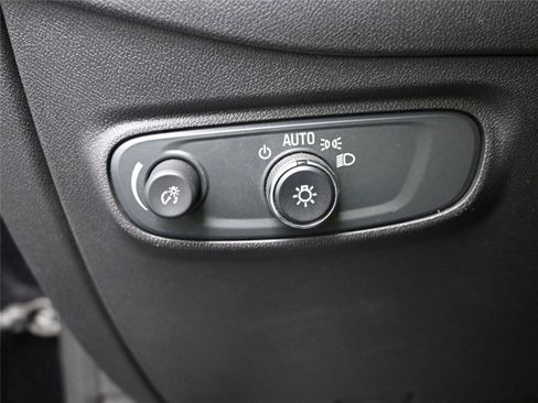 Used 2024 Chevrolet Equinox LS w/ Midnight Edition image 17