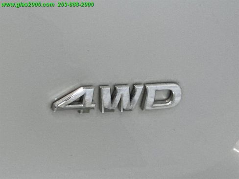 Used 2020 Nissan Pathfinder S image 26