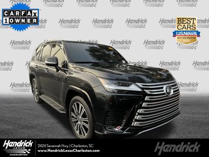 Used 2025 Lexus LX 600 4WD w/ Luxury Package