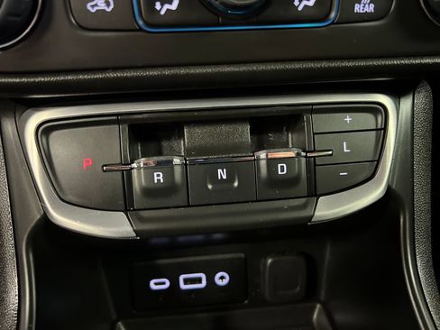 Certified 2023 GMC Terrain SLE w/ Driver Convenience Package AWD/4WD image 25