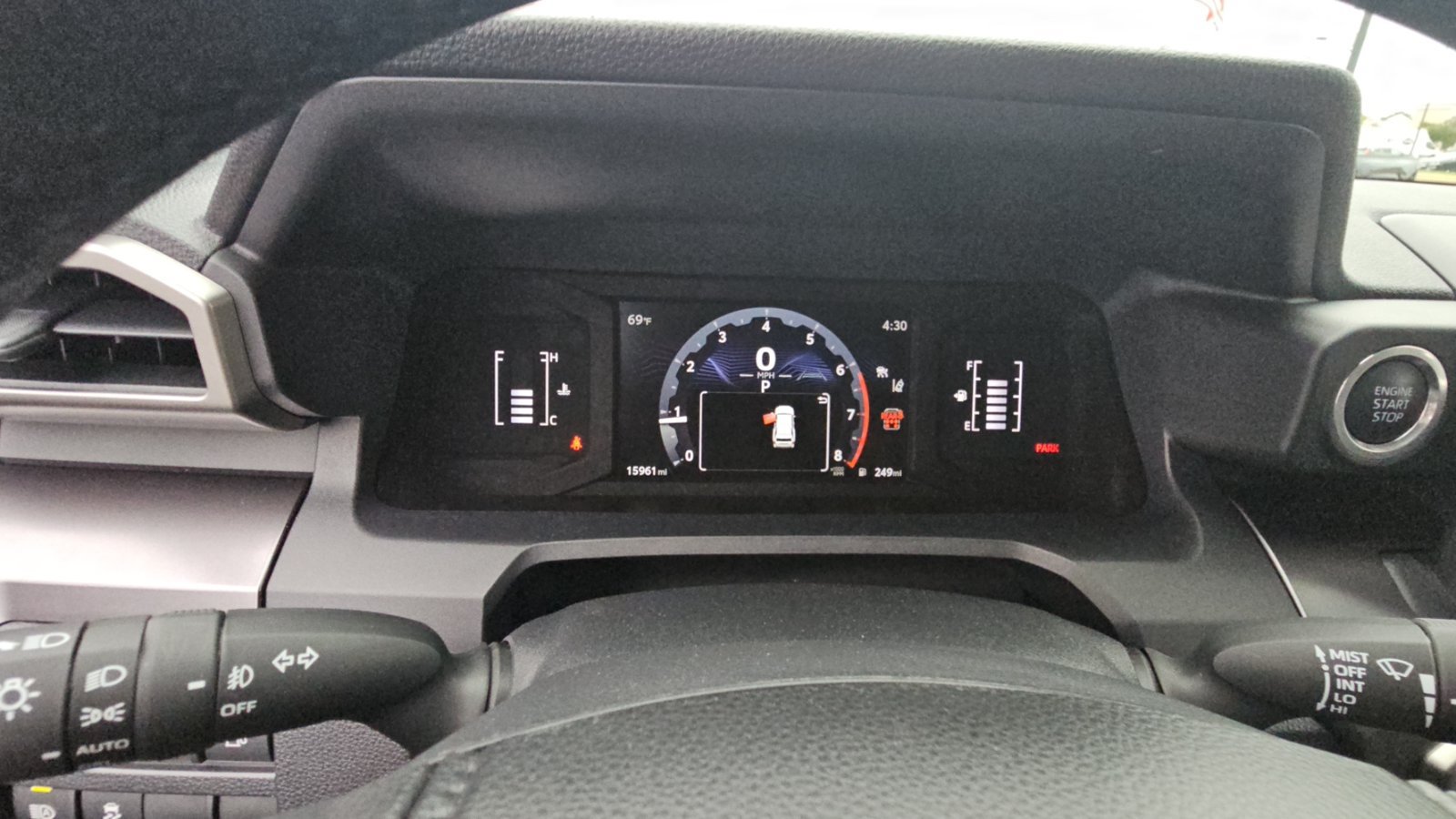Certified 2026 Toyota 4Runner SR5 AWD/4WD image 15