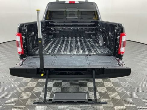 Used 2022 Ford F150 Platinum AWD/4WD image 8