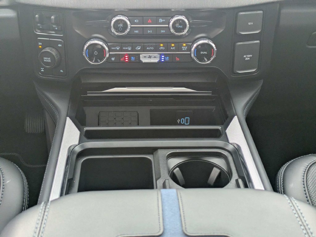 New 2026 Ford F250 Platinum AWD/4WD image 24