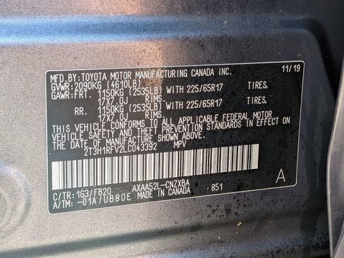 Used 2020 Toyota RAV4 LE image 34