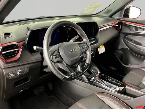 Certified 2024 Chevrolet TrailBlazer RS w/ Driver Confidence Package FWD image 16