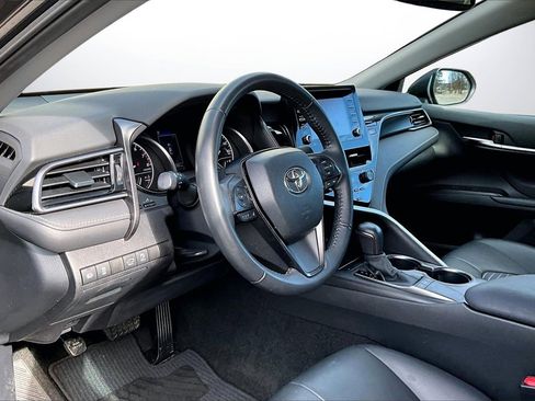 Used 2023 Toyota Camry SE w/ Convenience Package image 17