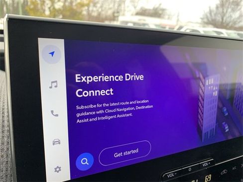 Used 2023 Toyota bZ4X Limited image 23