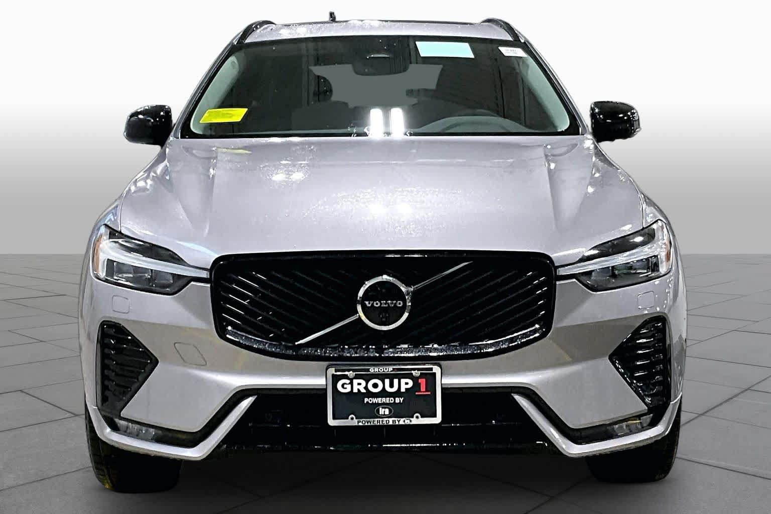 New 2026 Volvo XC60 B5 Plus w/ Protection Package Premier AWD/4WD image 2