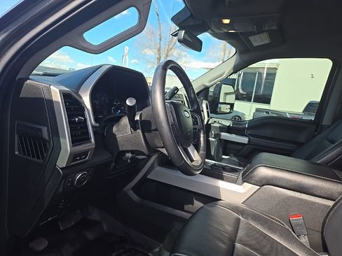 Used 2020 Ford F250 Lariat image 12