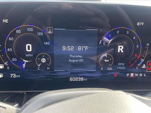 Used 2025 Chevrolet Suburban LT RWD image 26