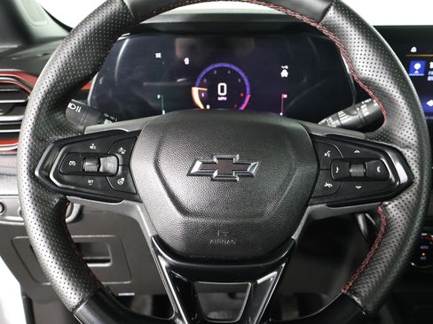 Used 2025 Chevrolet TrailBlazer RS w/ Convenience Package image 19