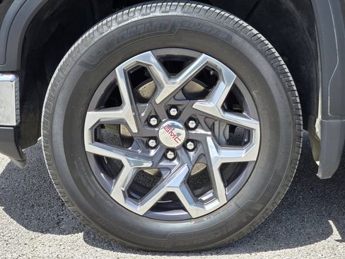 Used 2026 GMC Sierra 1500 SLT AWD/4WD image 12