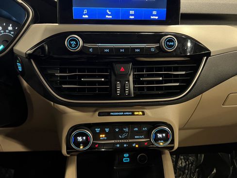 Used 2021 Ford Escape SEL image 20