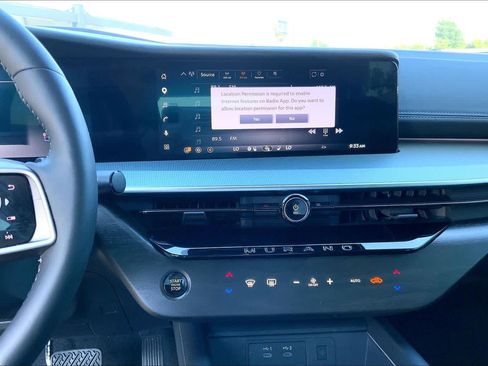 Used 2025 Nissan Murano SL AWD/4WD image 31