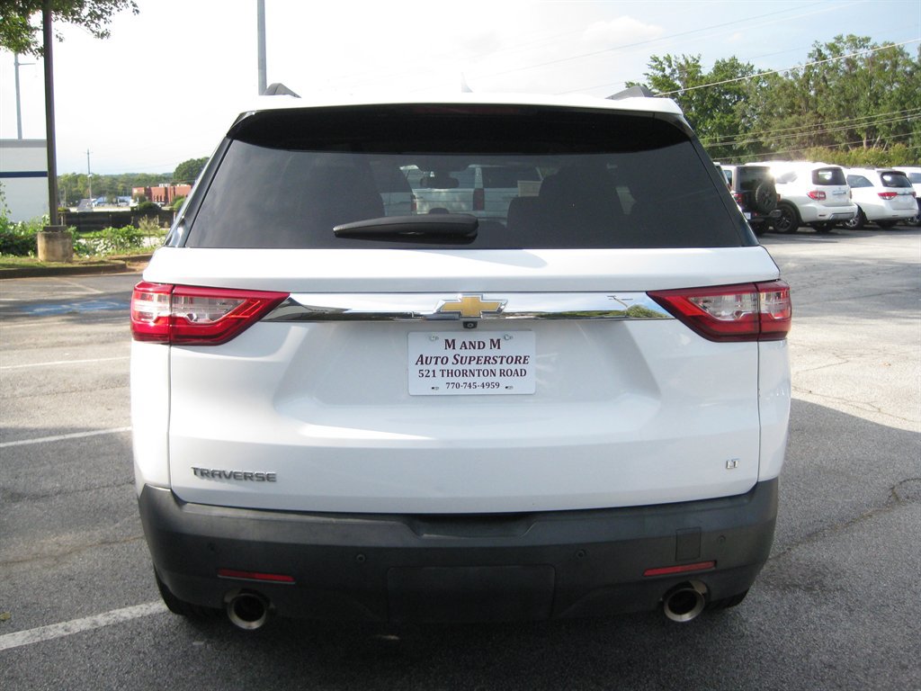 Used 2021 Chevrolet Traverse LT FWD image 6
