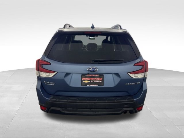 Used 2019 Subaru Forester Premium AWD/4WD image 7
