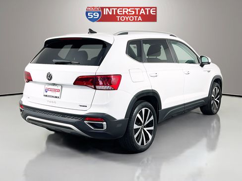 Used 2022 Volkswagen Taos SE w/ IQ.Drive SE Package AWD/4WD image 7