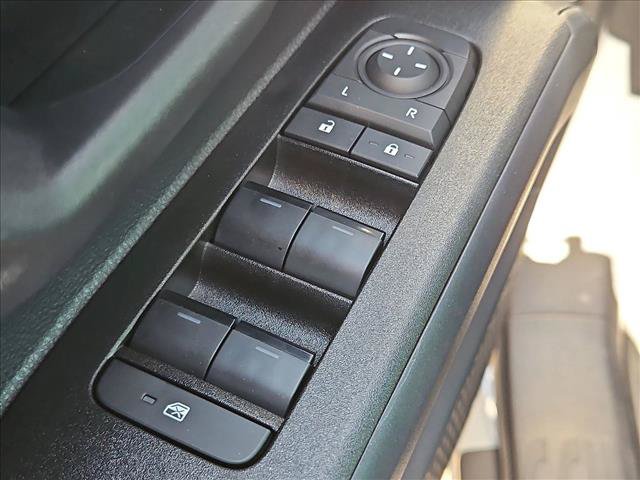 Certified 2025 Toyota 4Runner SR5 AWD/4WD image 11