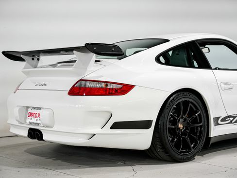Used 2008 Porsche 911 GT3 RS image 40