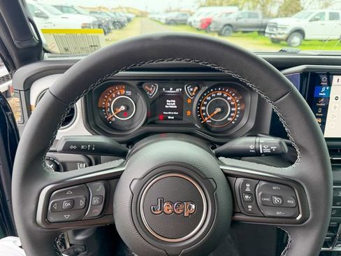 New 2026 Jeep Gladiator Sport image 16