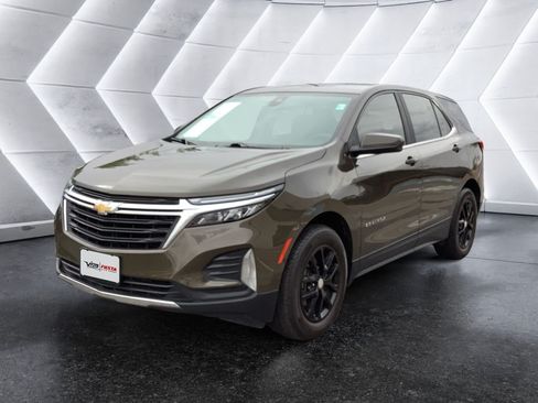Used 2023 Chevrolet Equinox LT FWD image 3