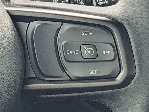 Certified 2023 Jeep Wrangler Unlimited w/ Cold Weather Group image 34