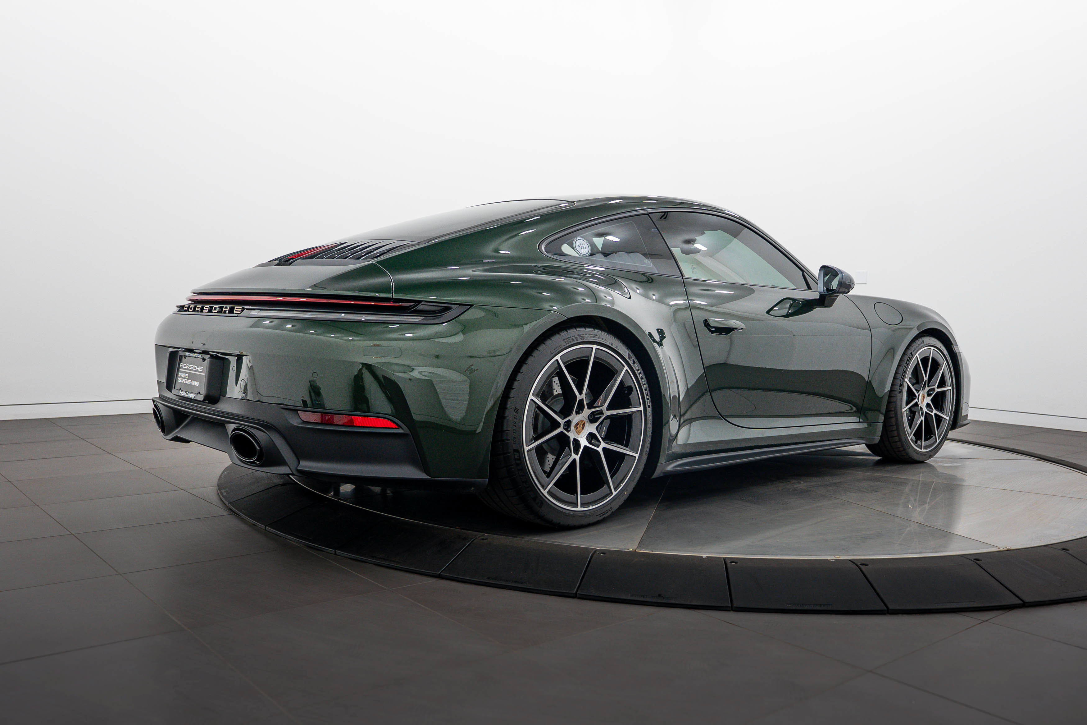 Certified 2026 Porsche 911 Carrera T RWD image 7