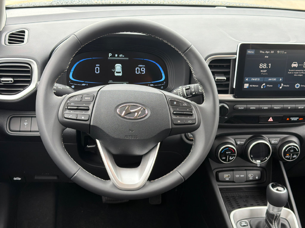 New 2026 Hyundai Venue SEL FWD image 24