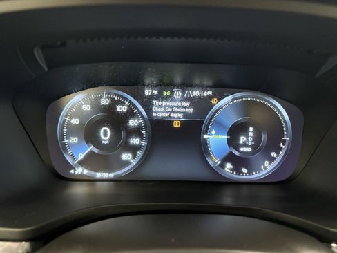 Used 2021 Volvo S60 T8 Inscription image 27