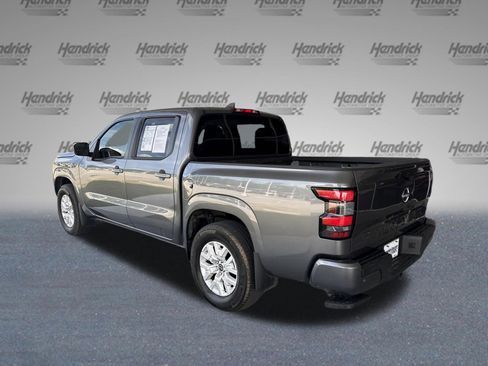 Used 2022 Nissan Frontier SV w/ Technology Package RWD image 8