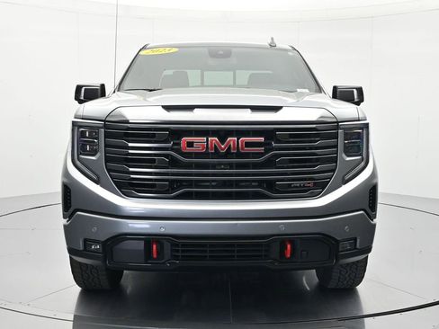 Used 2023 GMC Sierra 1500 AT4 w/ AT4 Premium Package AWD/4WD image 2