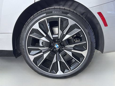 New 2026 BMW iX xDrive45 AWD/4WD image 32