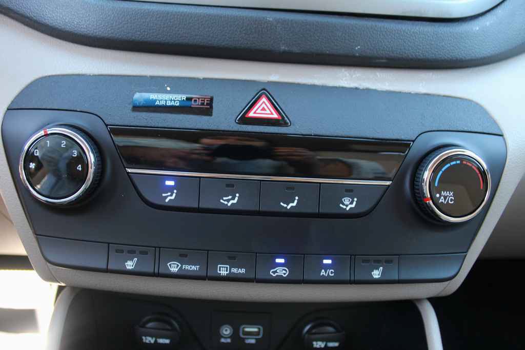 Used 2017 Hyundai Tucson Sport AWD/4WD image 21