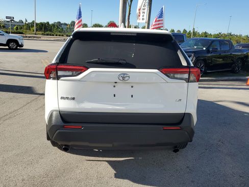Used 2024 Toyota RAV4 LE image 6